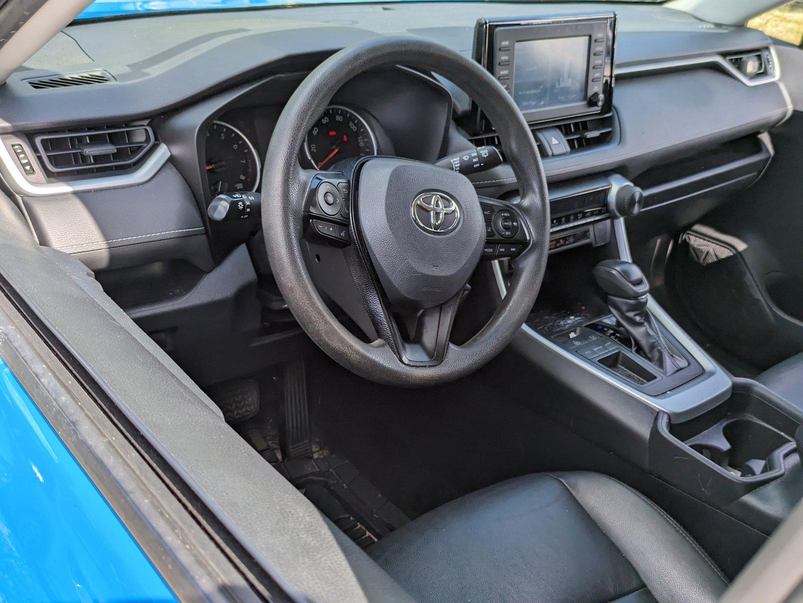 2019 Toyota RAV4 Vehicle Photo in Winter Park, FL 32792