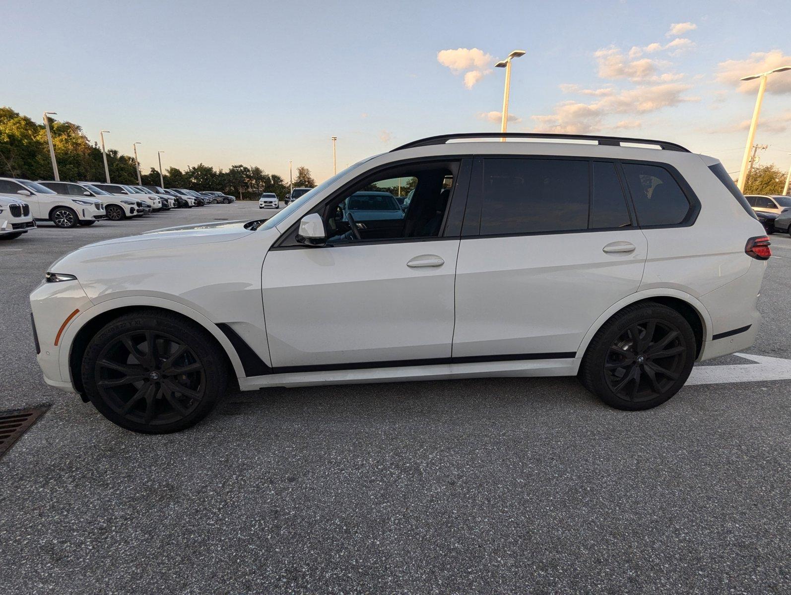 2024 BMW X7 xDrive40i Vehicle Photo in Delray Beach, FL 33444