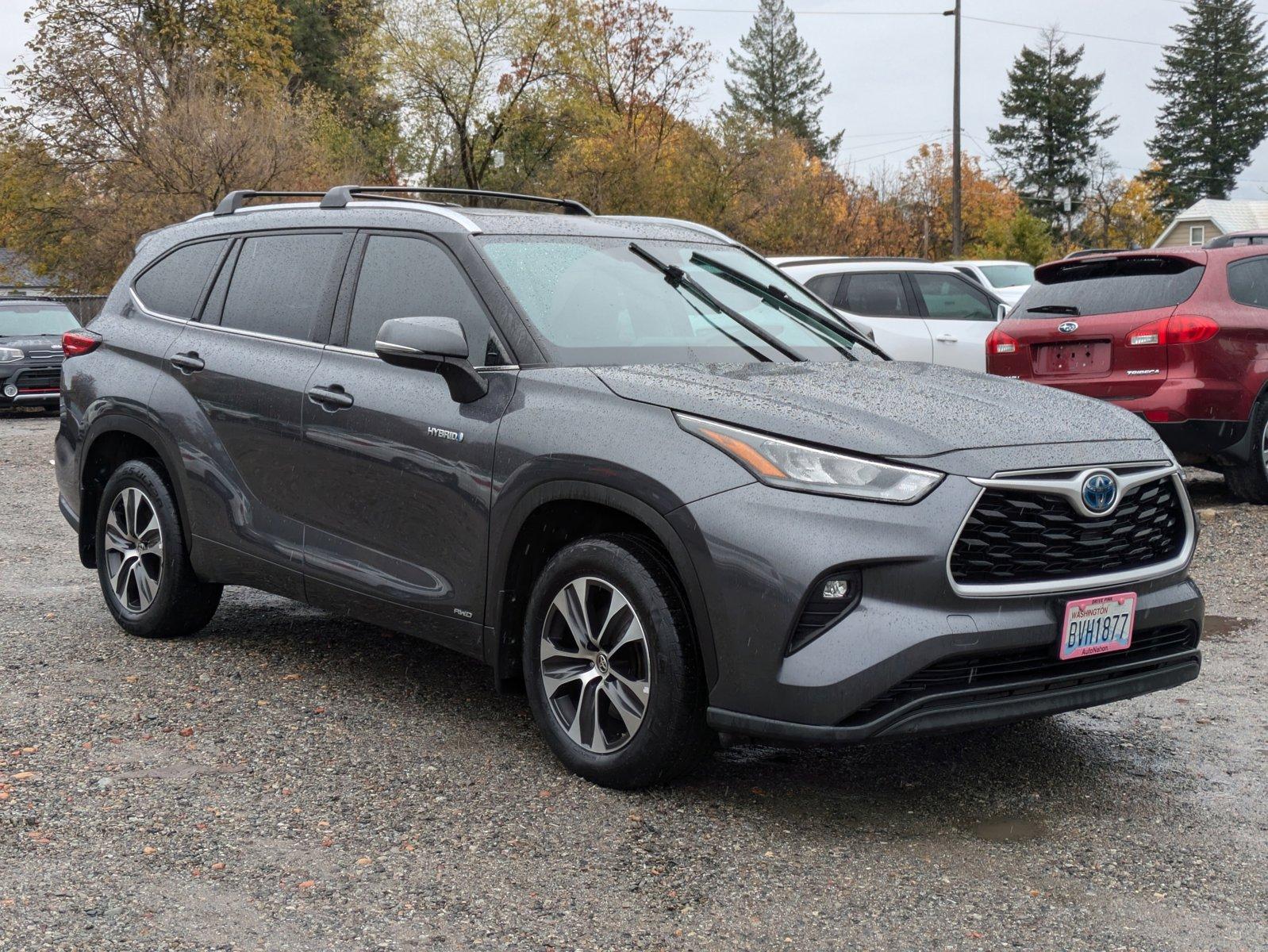 2020 Toyota Highlander Vehicle Photo in Spokane Valley, WA 99212