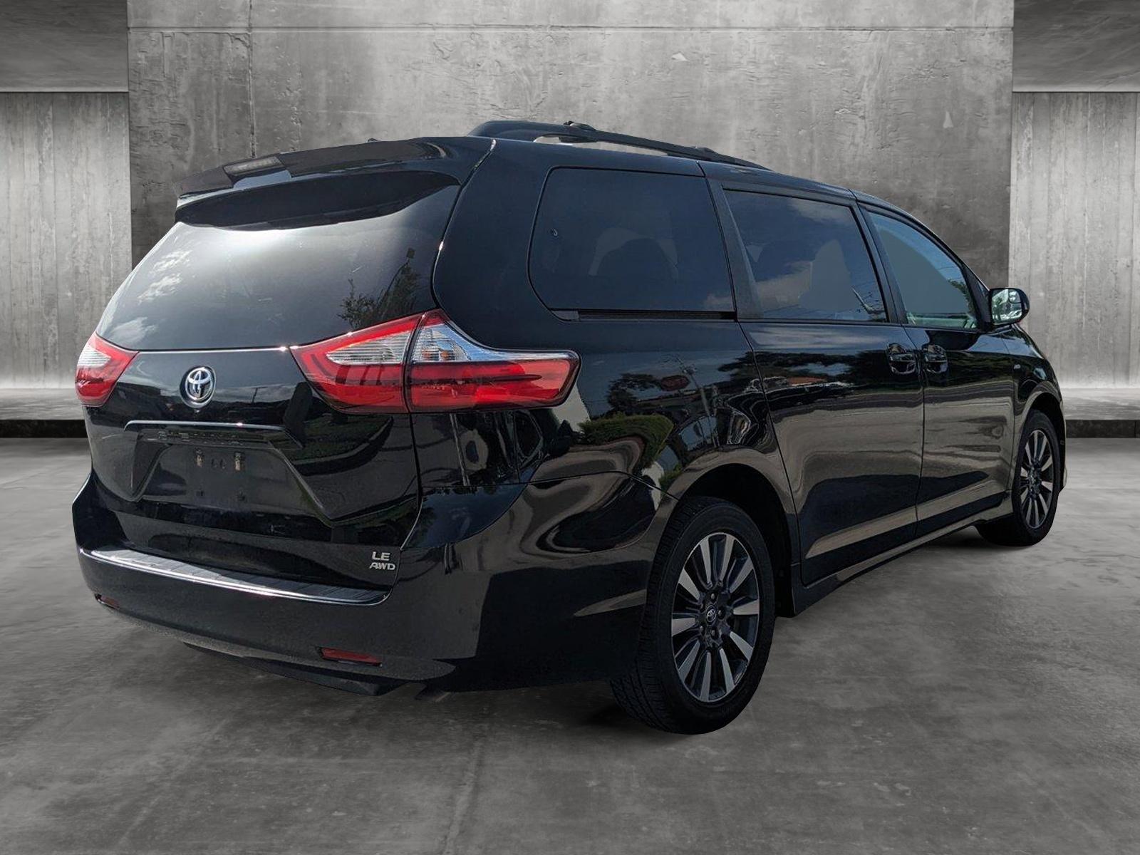 2019 Toyota Sienna Vehicle Photo in Winter Park, FL 32792