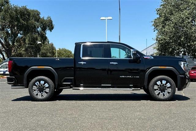 2024 GMC Sierra 2500 HD Vehicle Photo in ELK GROVE, CA 95757-8703