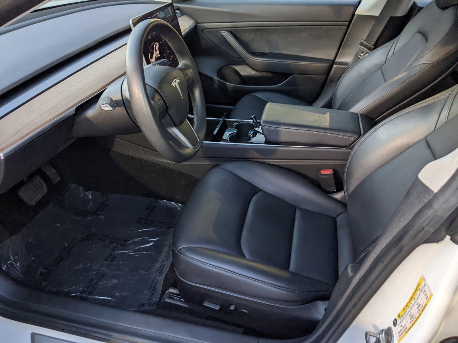 2020 Tesla Model 3 Vehicle Photo in PEMBROKE PINES, FL 33024-6534