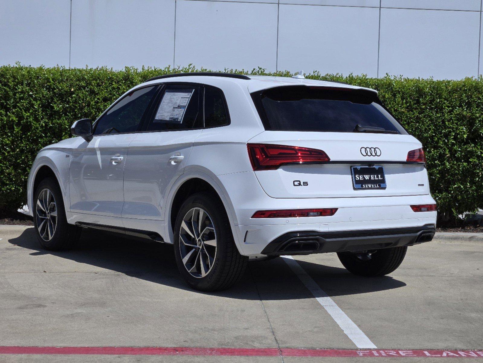 2024 Audi Q5 Vehicle Photo in MCKINNEY, TX 75070