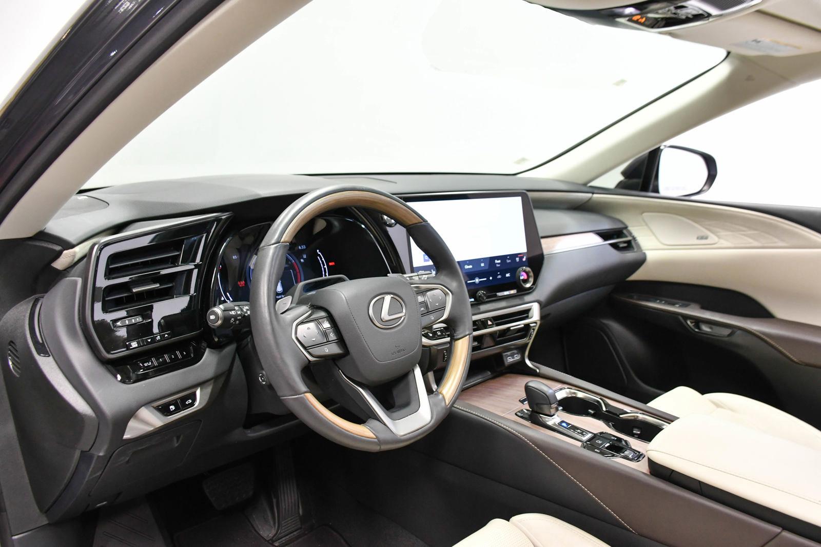 2023 Lexus RX 350 Vehicle Photo in DALLAS, TX 75235