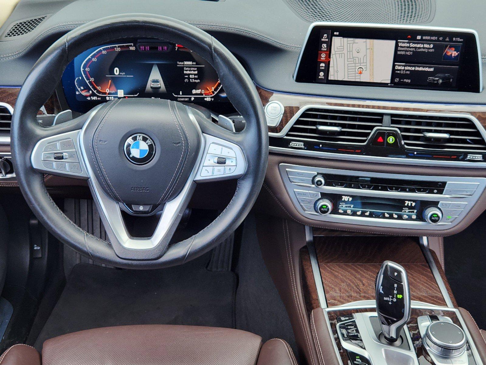 2022 BMW 750i xDrive Vehicle Photo in PLANO, TX 75024