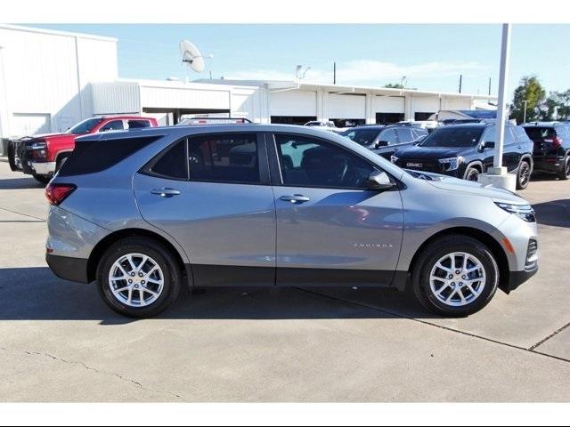 2024 Chevrolet Equinox Vehicle Photo in ROSENBERG, TX 77471-5675