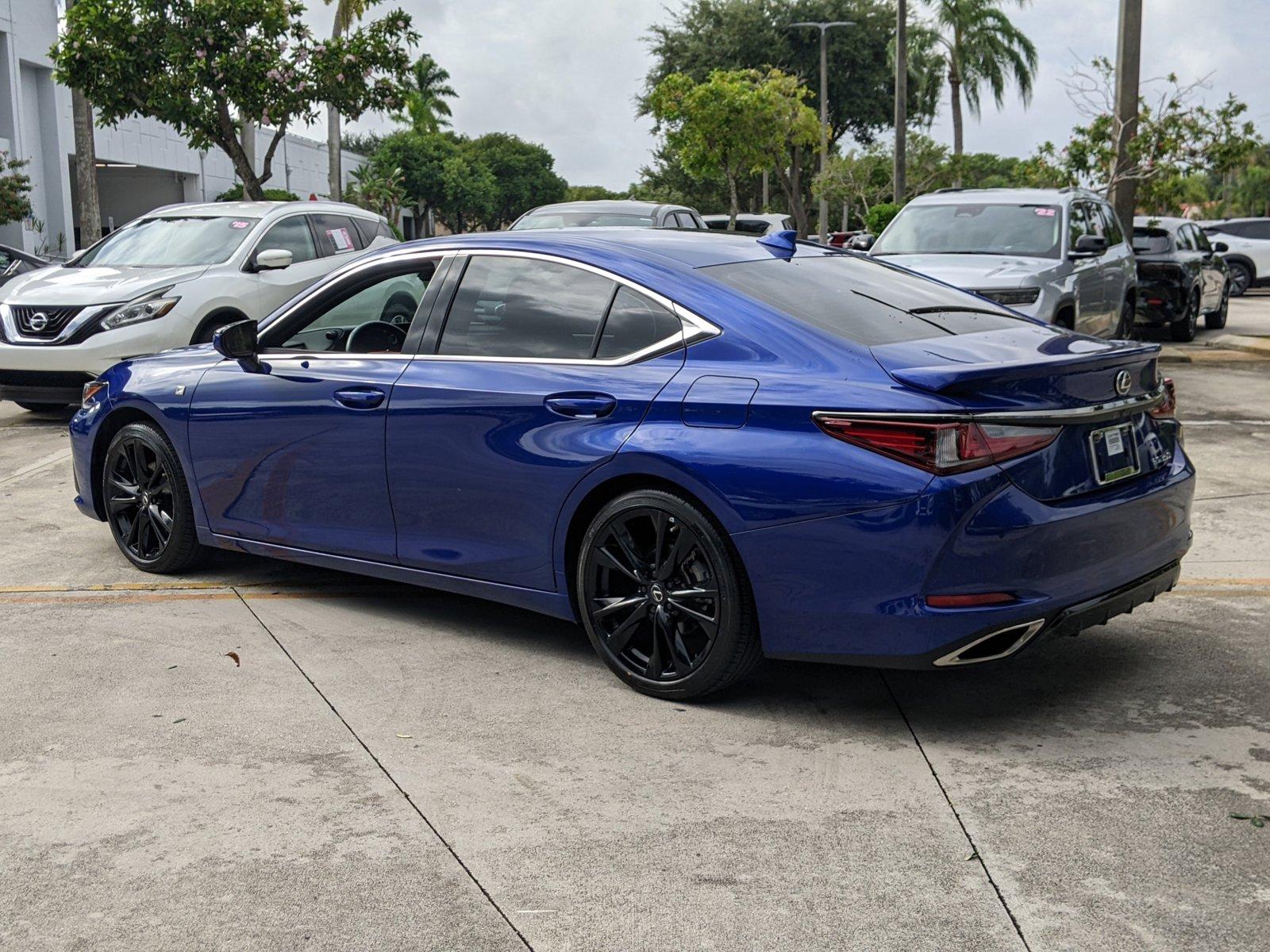 2022 Lexus ES 350 Vehicle Photo in Pembroke Pines , FL 33084