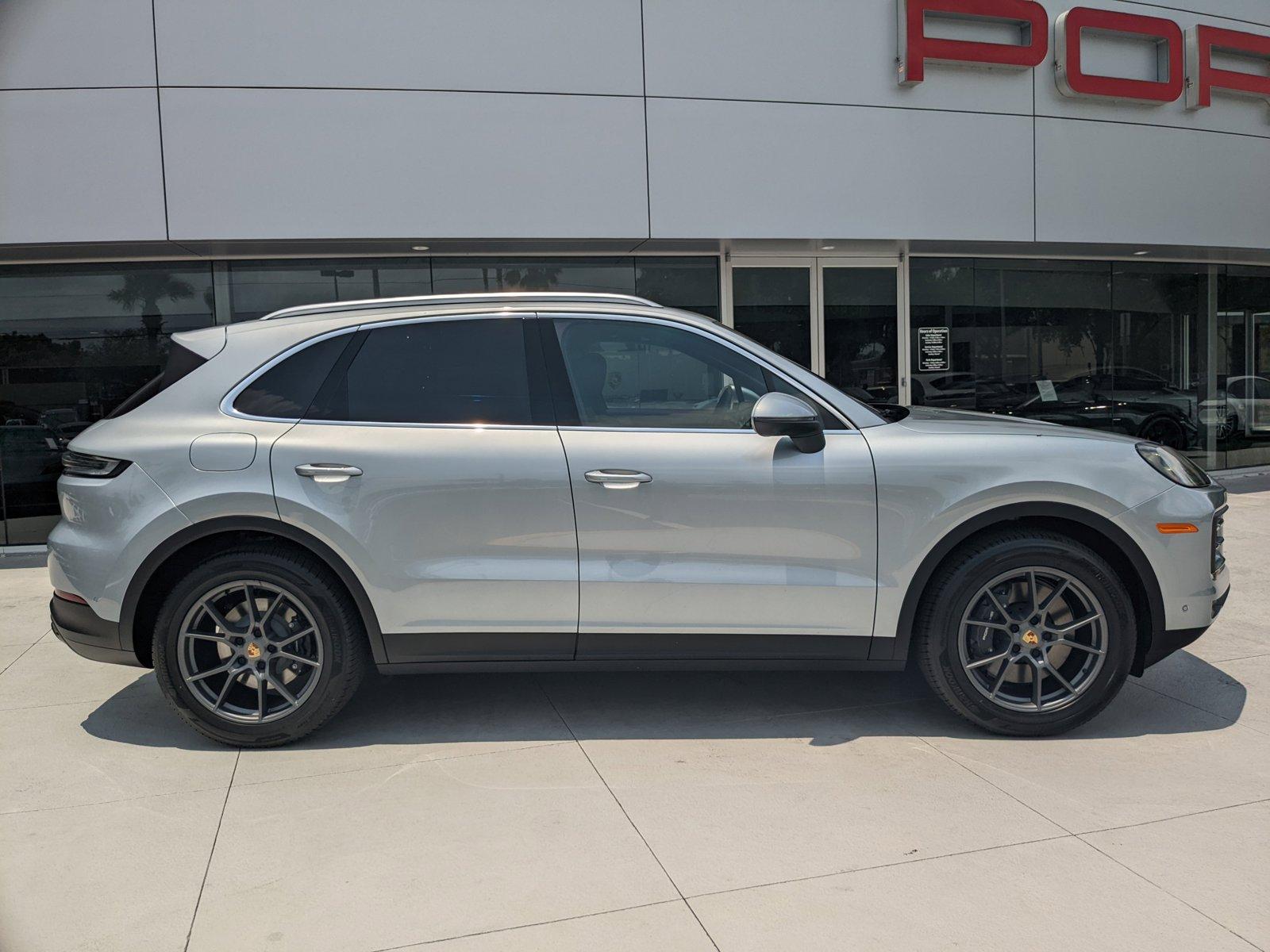 2024 Porsche Cayenne Vehicle Photo in Maitland, FL 32751