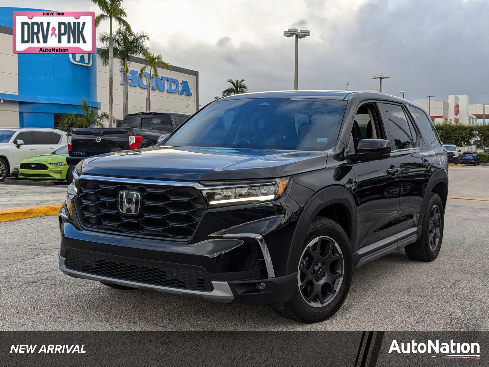 2023 Honda Pilot Vehicle Photo in Miami, FL 33015