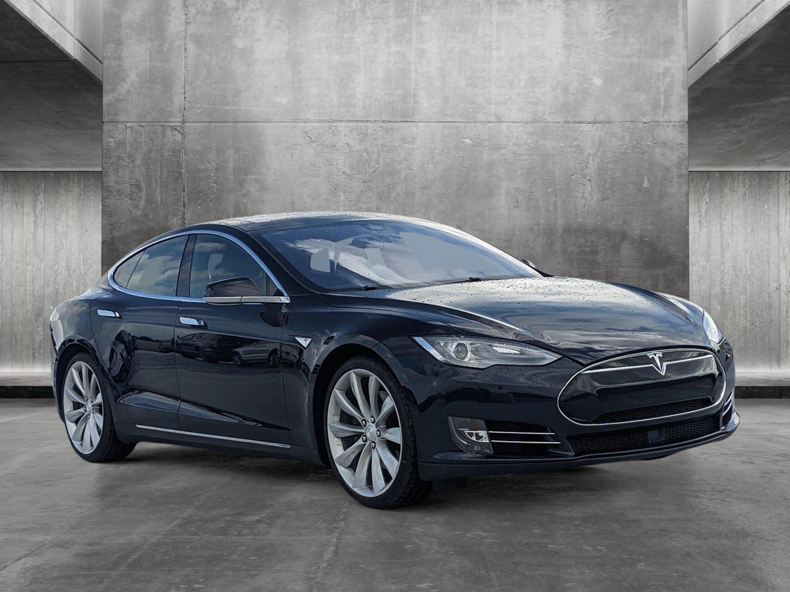 2014 Tesla Model S Vehicle Photo in WEST PALM BEACH, FL 33407-3296