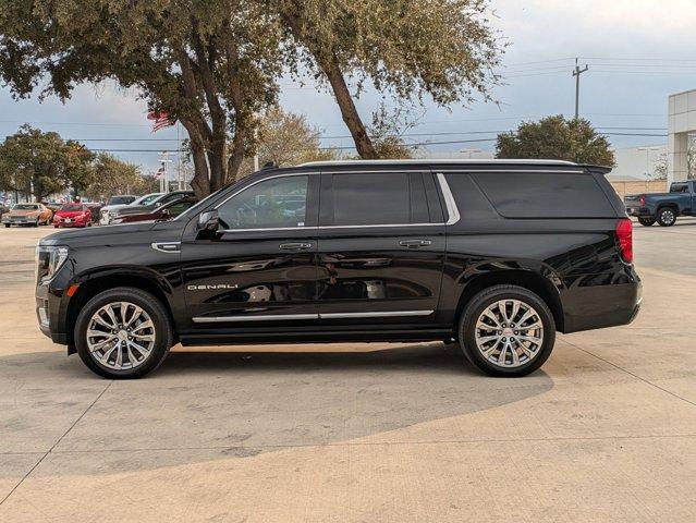 2024 GMC Yukon XL Vehicle Photo in SELMA, TX 78154-1459