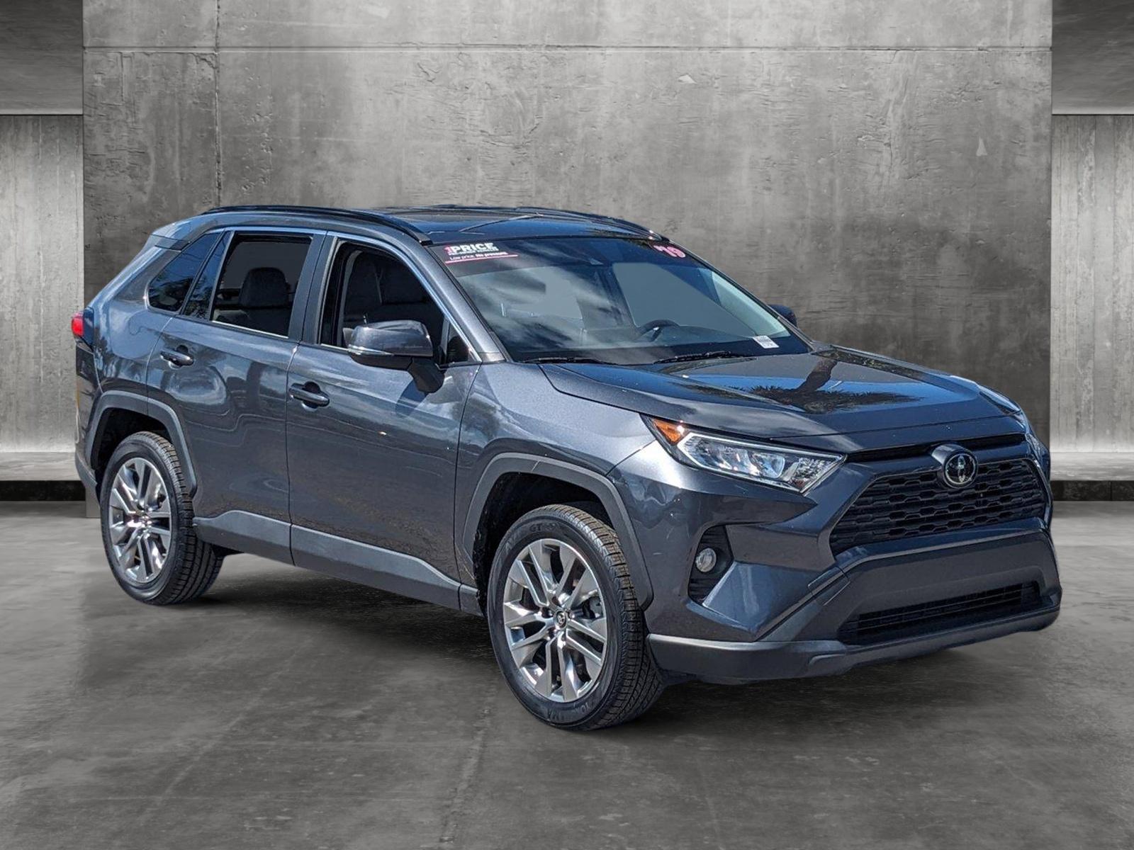 2019 Toyota RAV4 Vehicle Photo in Tampa, FL 33614