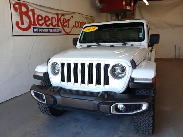 2019 Jeep Wrangler Unlimited Vehicle Photo in RED SPRINGS, NC 28377-1640