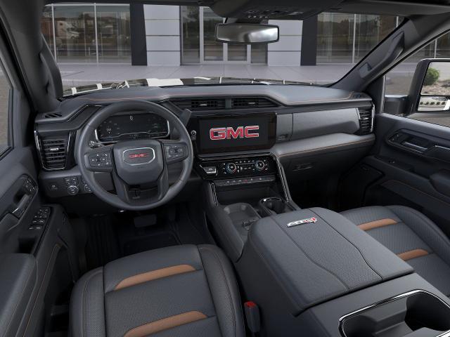 2025 GMC Sierra 2500 HD Vehicle Photo in MEDINA, OH 44256-9631