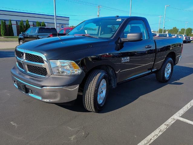 2016 Ram 1500 Vehicle Photo in GREEN BAY, WI 54304-5303