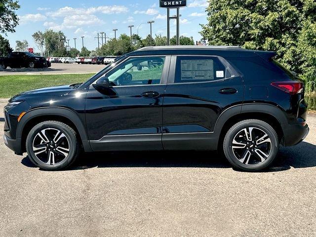 2024 Chevrolet Trailblazer Vehicle Photo in GREELEY, CO 80634-4125