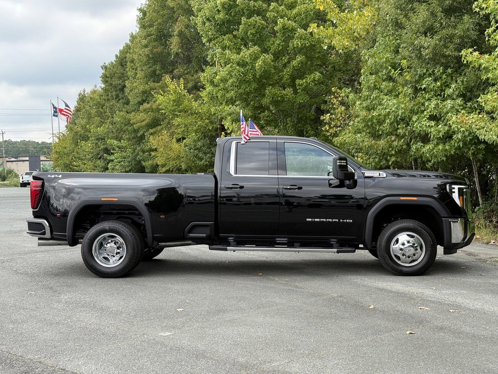 2024 GMC Sierra 3500 HD Vehicle Photo in MONROE, NC 28110-8431