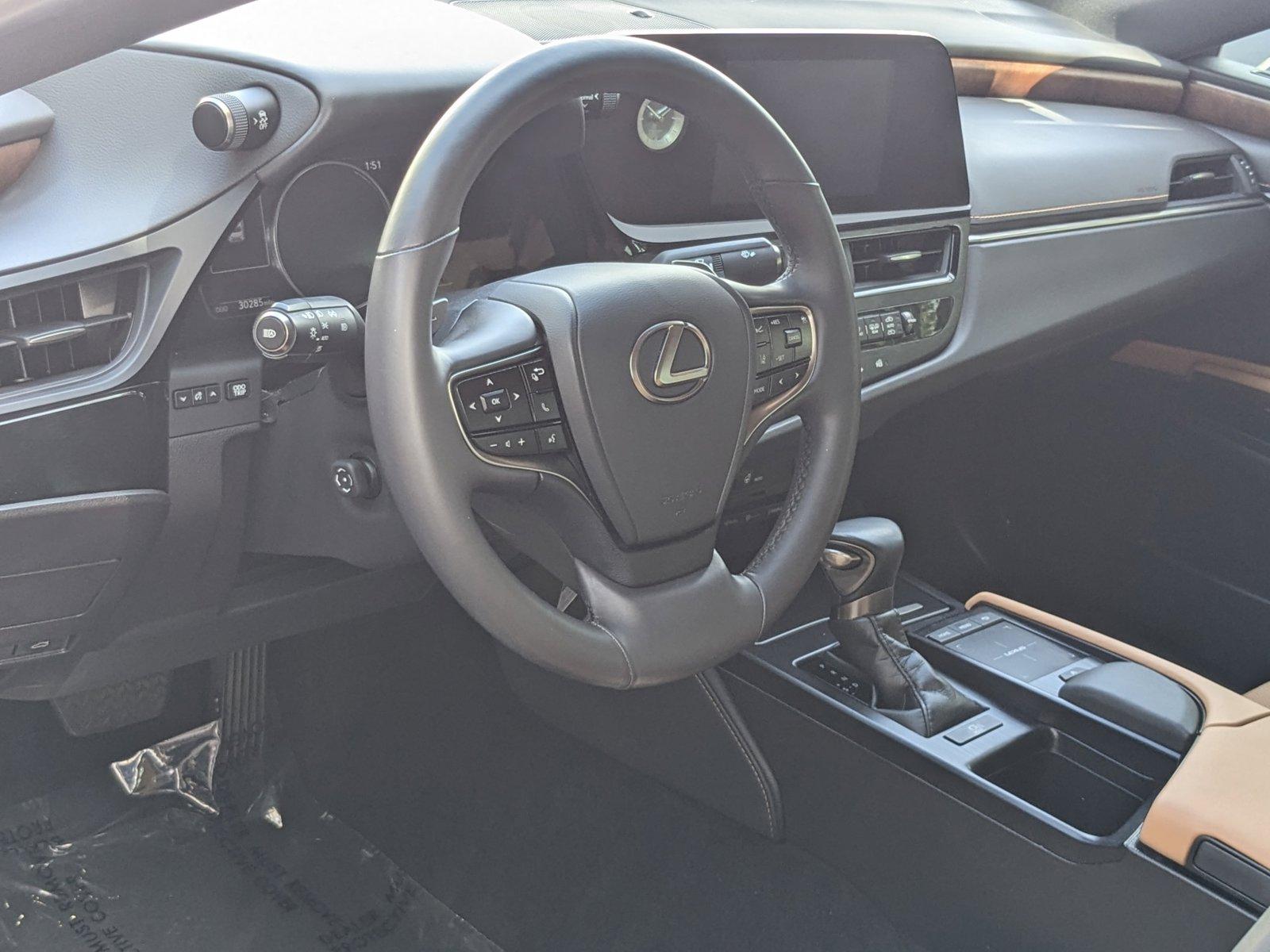 2022 Lexus ES 350 Vehicle Photo in Tampa, FL 33614