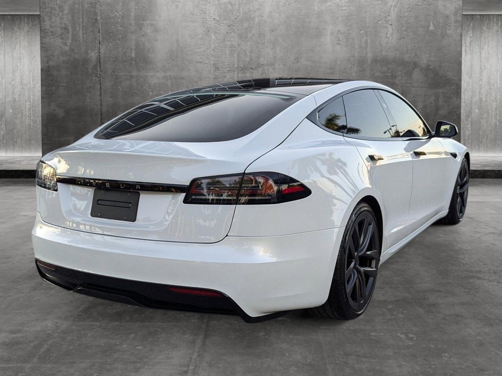 2023 Tesla Model S Vehicle Photo in Miami, FL 33169