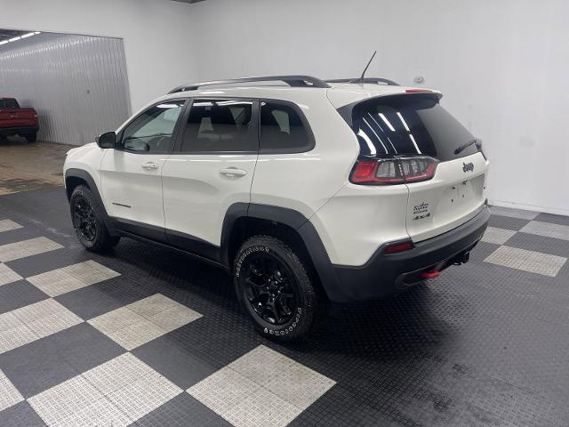 Used 2019 Jeep Cherokee Trailhawk with VIN 1C4PJMBX2KD101033 for sale in Seymour, IN