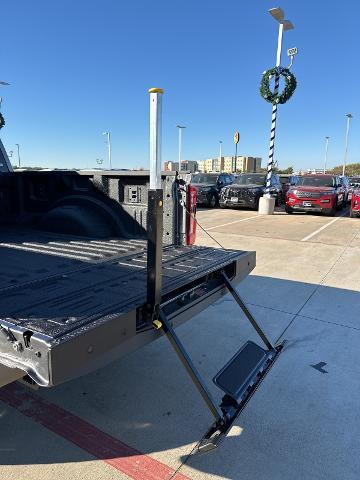 2024 Ford Super Duty F-250 SRW Vehicle Photo in Terrell, TX 75160