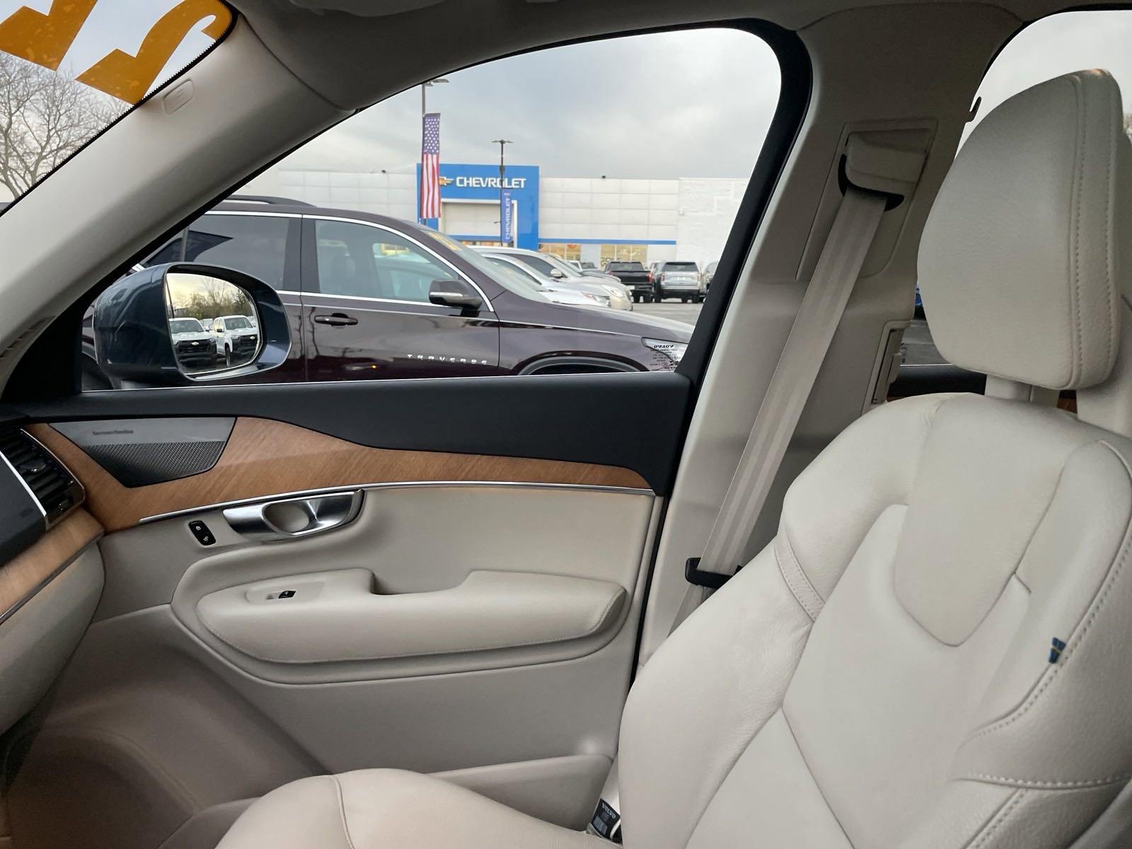 2022 Volvo XC90 Vehicle Photo in Plainfield, IL 60586