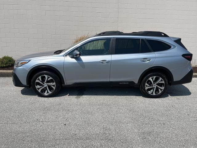 Used 2022 Subaru Outback Limited with VIN 4S4BTANC1N3142075 for sale in Moline, IL