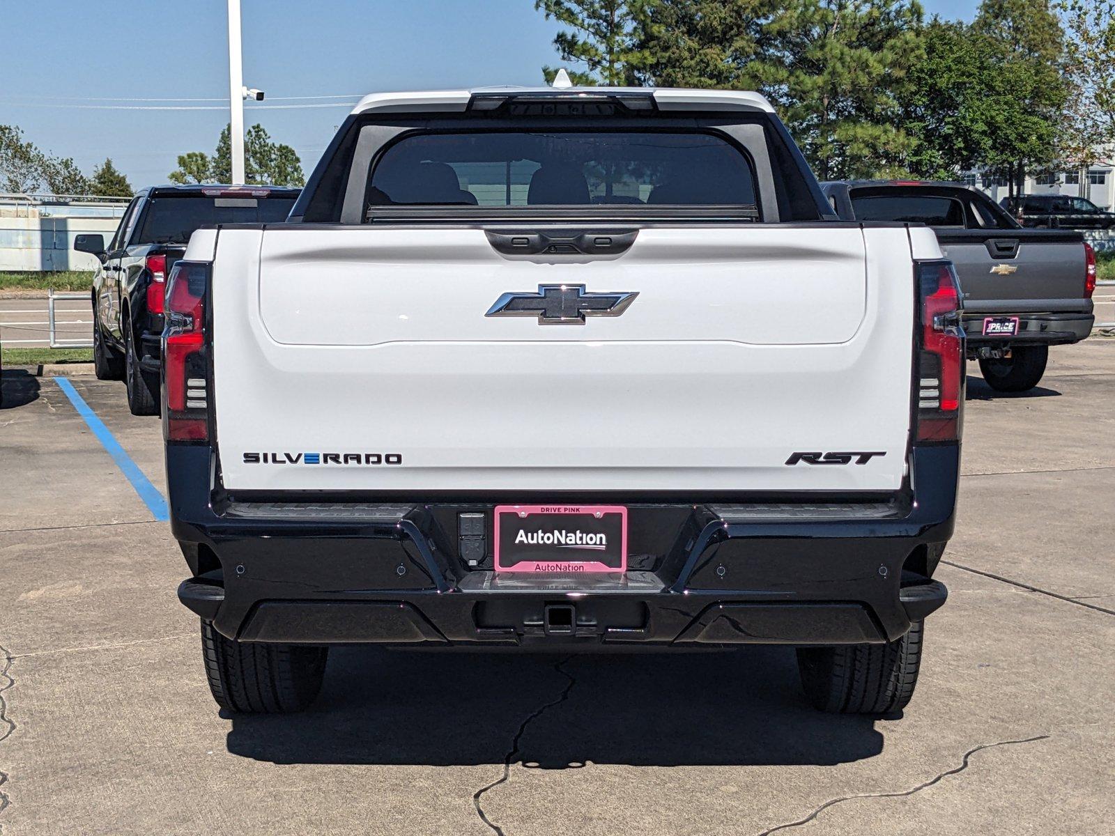 2024 Chevrolet Silverado EV Vehicle Photo in HOUSTON, TX 77034-5009