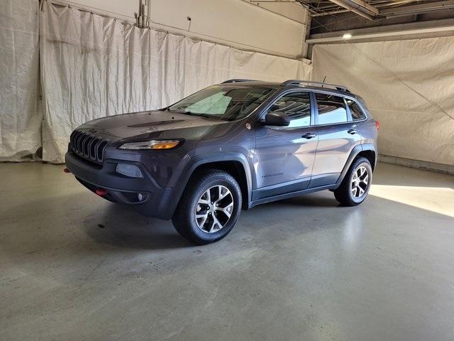 Used 2016 Jeep Cherokee Trailhawk with VIN 1C4PJMBS4GW199725 for sale in Pinconning, MI