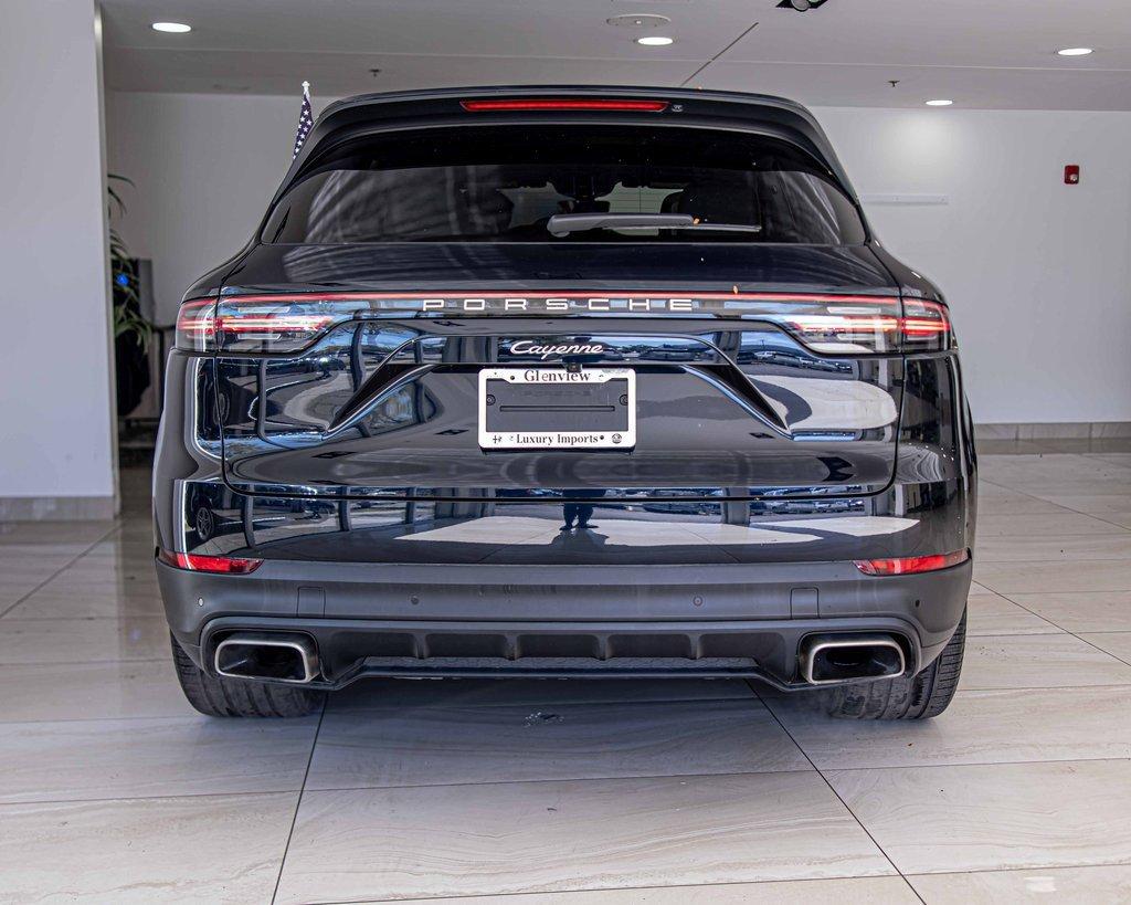 2021 Porsche Cayenne Vehicle Photo in Saint Charles, IL 60174