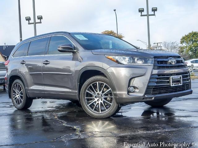 2017 Toyota Highlander Vehicle Photo in OAK LAWN, IL 60453-2517