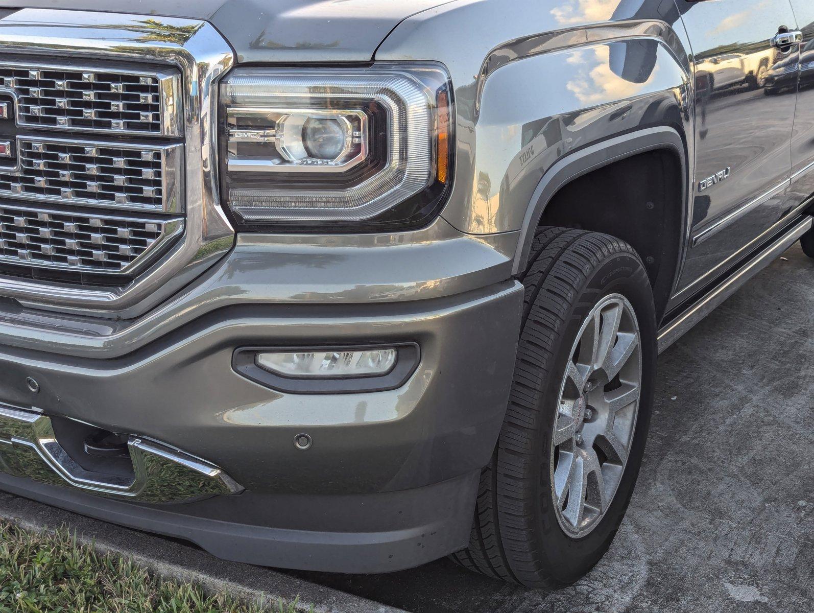 2017 GMC Sierra 1500 Vehicle Photo in PEMBROKE PINES, FL 33024-6534