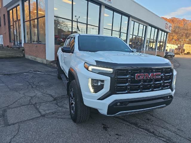 2024 GMC Canyon Vehicle Photo in GLENSHAW, PA 15116-1739