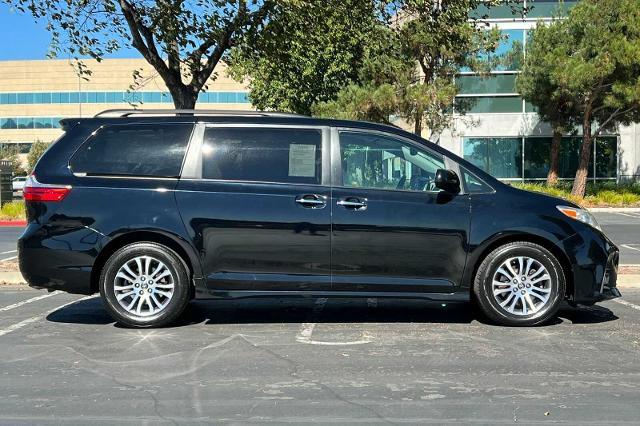 Used 2020 Toyota Sienna XLE with VIN 5TDYZ3DC0LS044211 for sale in Newark, CA