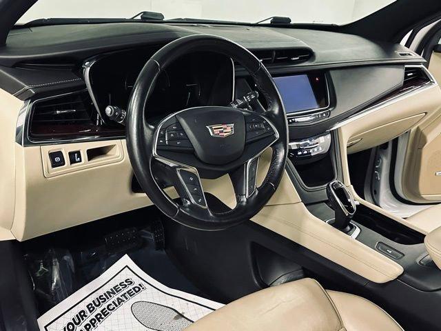 2019 Cadillac XT5 Vehicle Photo in MEDINA, OH 44256-9631