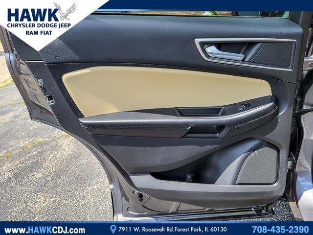 2022 Ford Edge Vehicle Photo in Plainfield, IL 60586