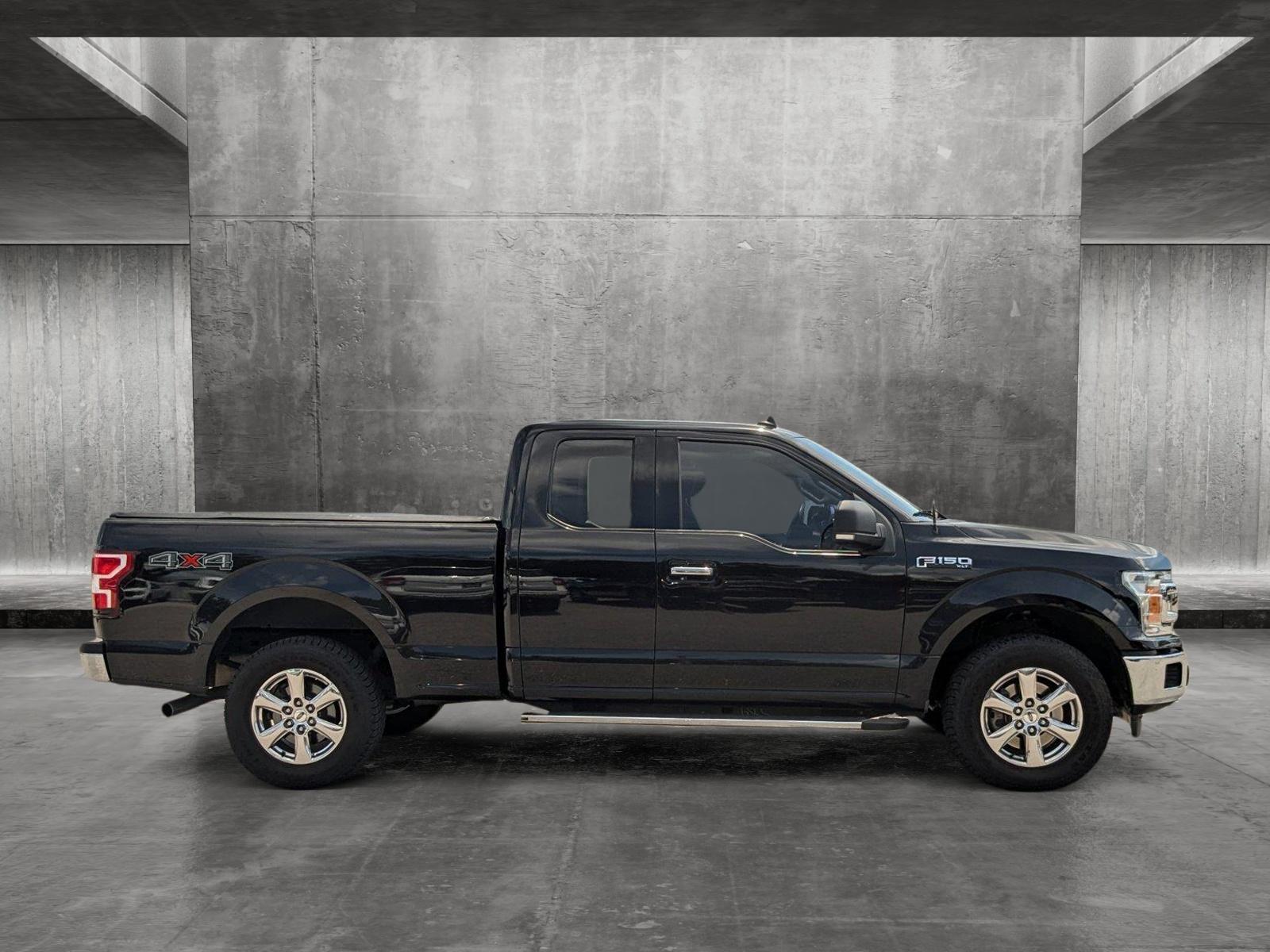 2019 Ford F-150 Vehicle Photo in St. Petersburg, FL 33713