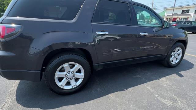 2016 GMC Acadia Vehicle Photo in MASSENA, NY 13662-2255