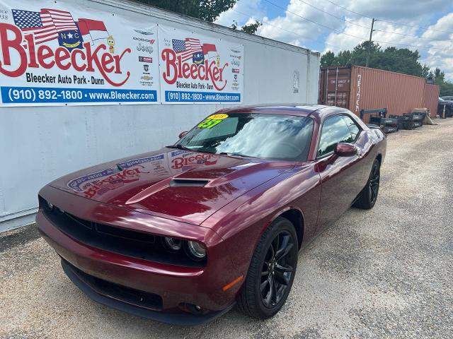 2018 Dodge Challenger Vehicle Photo in DUNN, NC 28334-8900