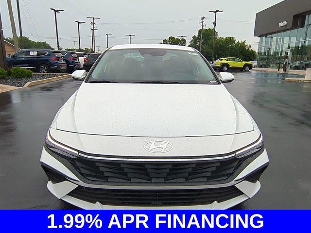 2024 Hyundai ELANTRA Vehicle Photo in Highland, IN 46322-2506