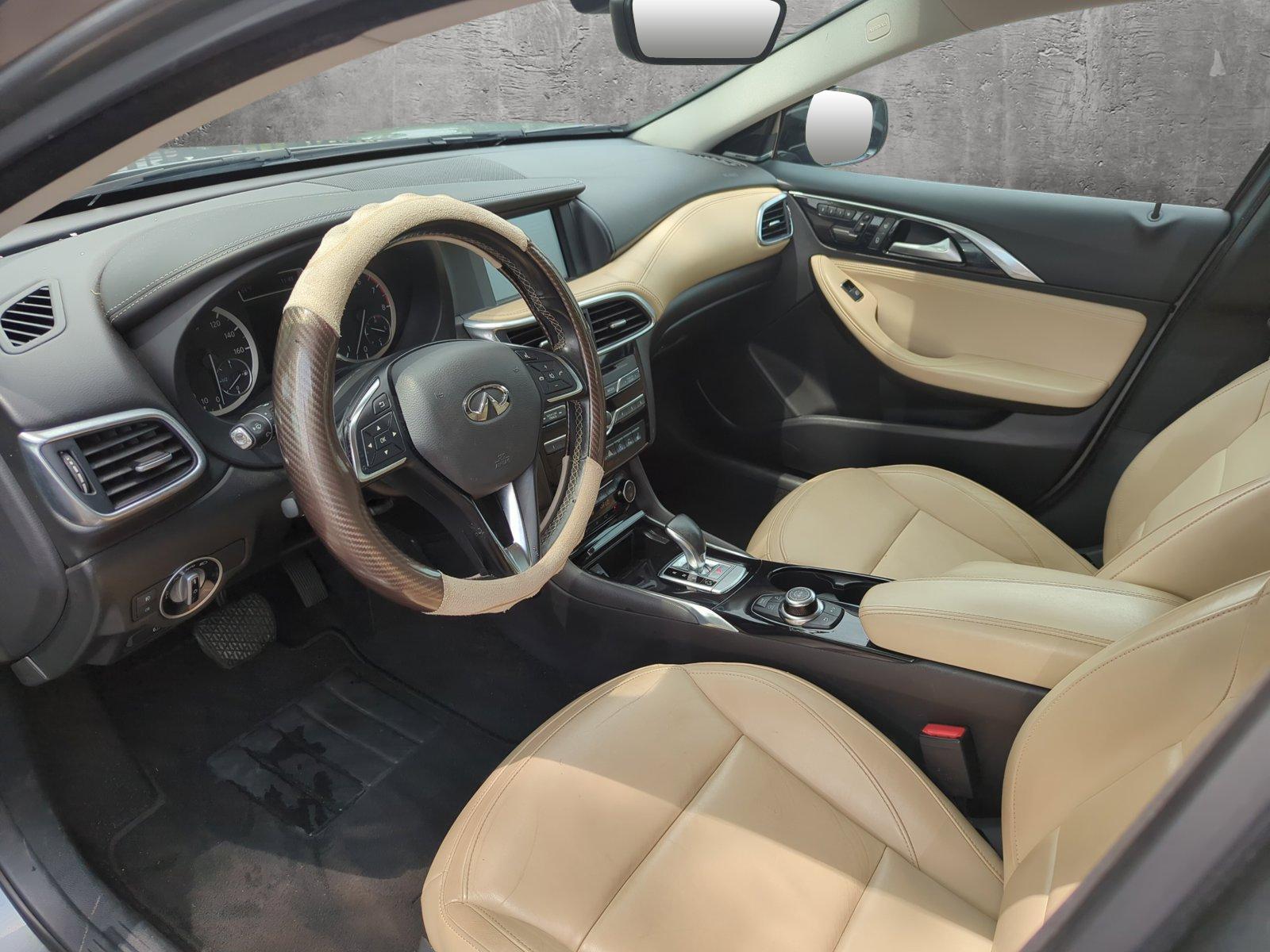 2017 INFINITI QX30 Vehicle Photo in ORLANDO, FL 32812-3021