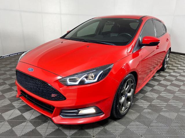 2017 Ford Focus ST Vehicle Photo in ALLIANCE, OH 44601-4622