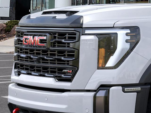 2025 GMC Sierra 3500 HD Vehicle Photo in SALT LAKE CITY, UT 84119-3321