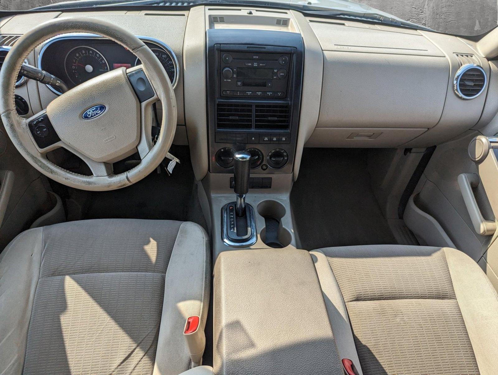 2006 Ford Explorer Vehicle Photo in Spokane Valley, WA 99212