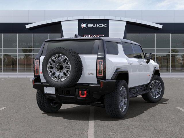 2024 GMC HUMMER EV SUV Vehicle Photo in WATERTOWN, CT 06795-3318