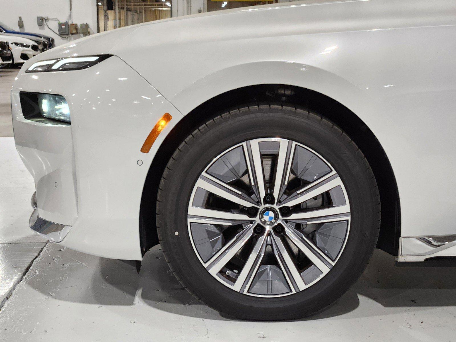 2024 BMW i7 Vehicle Photo in GRAPEVINE, TX 76051