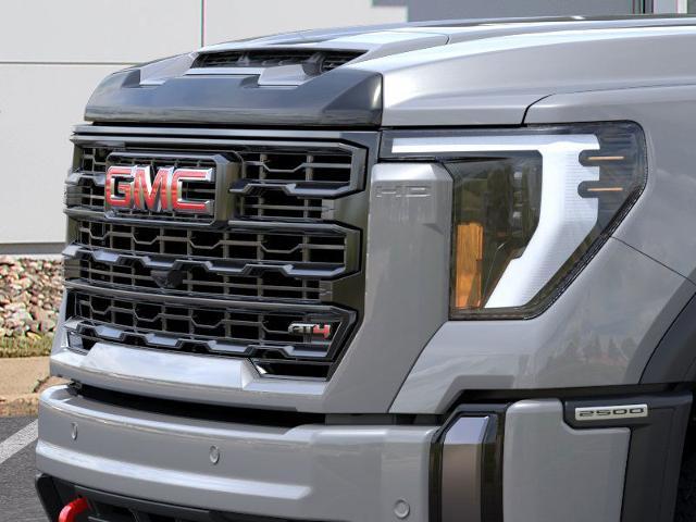 2025 GMC Sierra 2500 HD Vehicle Photo in TREVOSE, PA 19053-4984