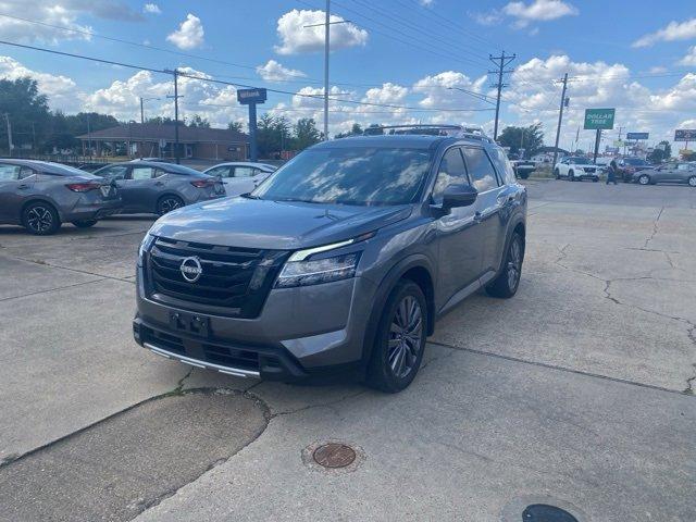 Used 2023 Nissan Pathfinder SL with VIN 5N1DR3CD4PC233181 for sale in Dexter, MO