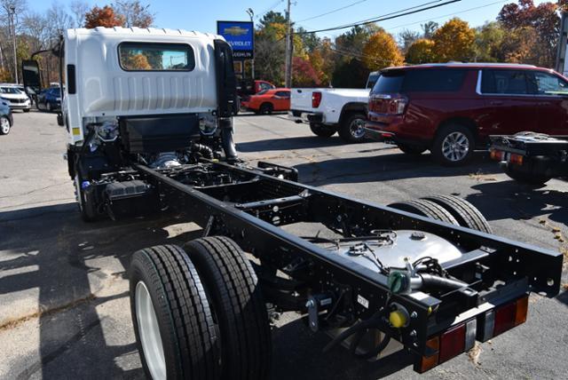 2025 Chevrolet Low Cab Forward 5500 XD Vehicle Photo in WHITMAN, MA 02382-1041