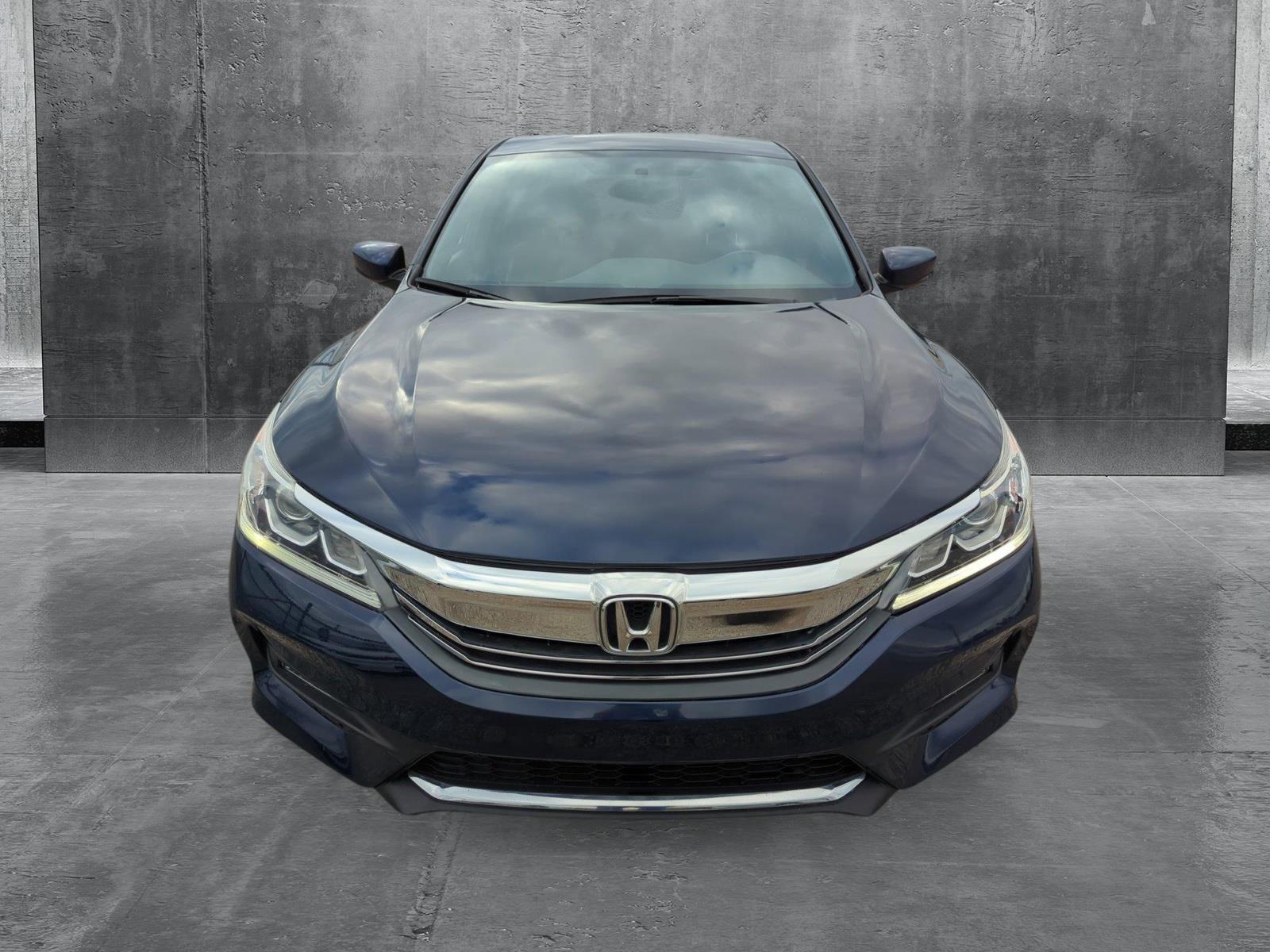 2017 Honda Accord Sedan Vehicle Photo in Memphis, TN 38128